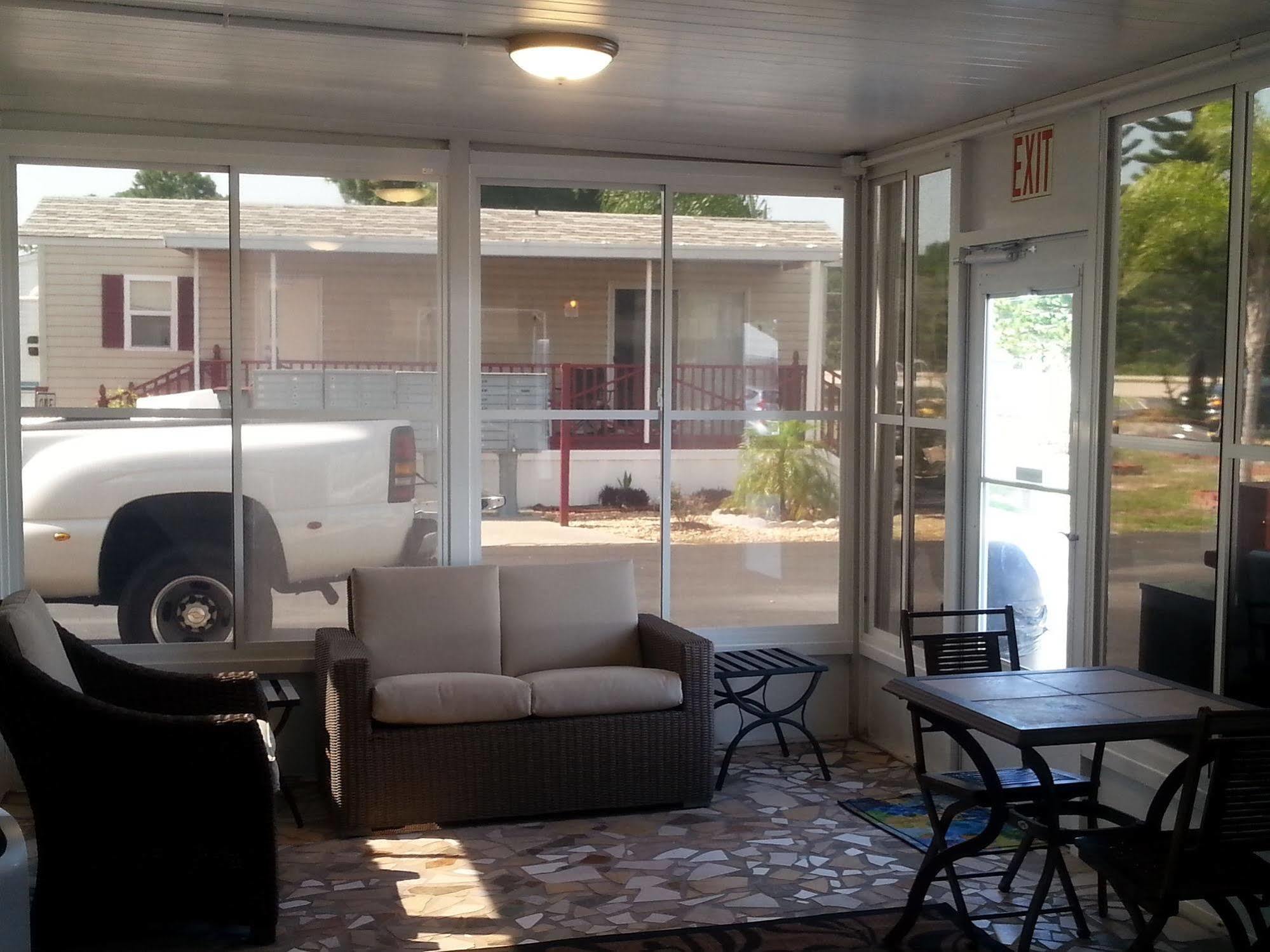 Carters Motel And Mobile Home Village Edgewater  Extérieur photo