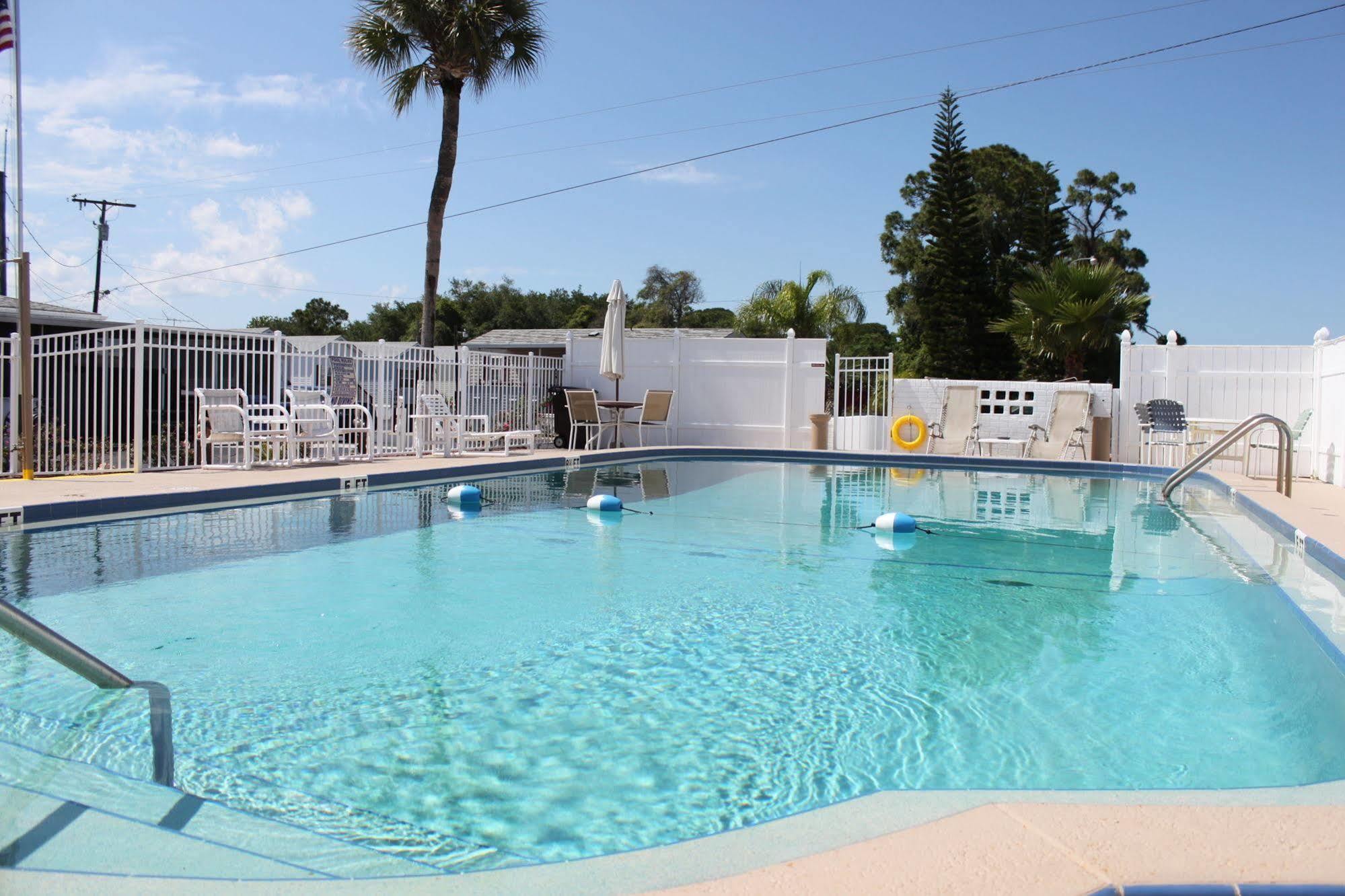 Carters Motel And Mobile Home Village Edgewater  Extérieur photo